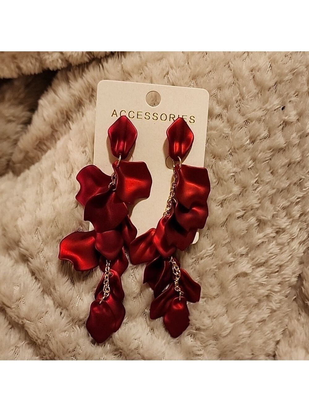 Red Petal Silky Earrings